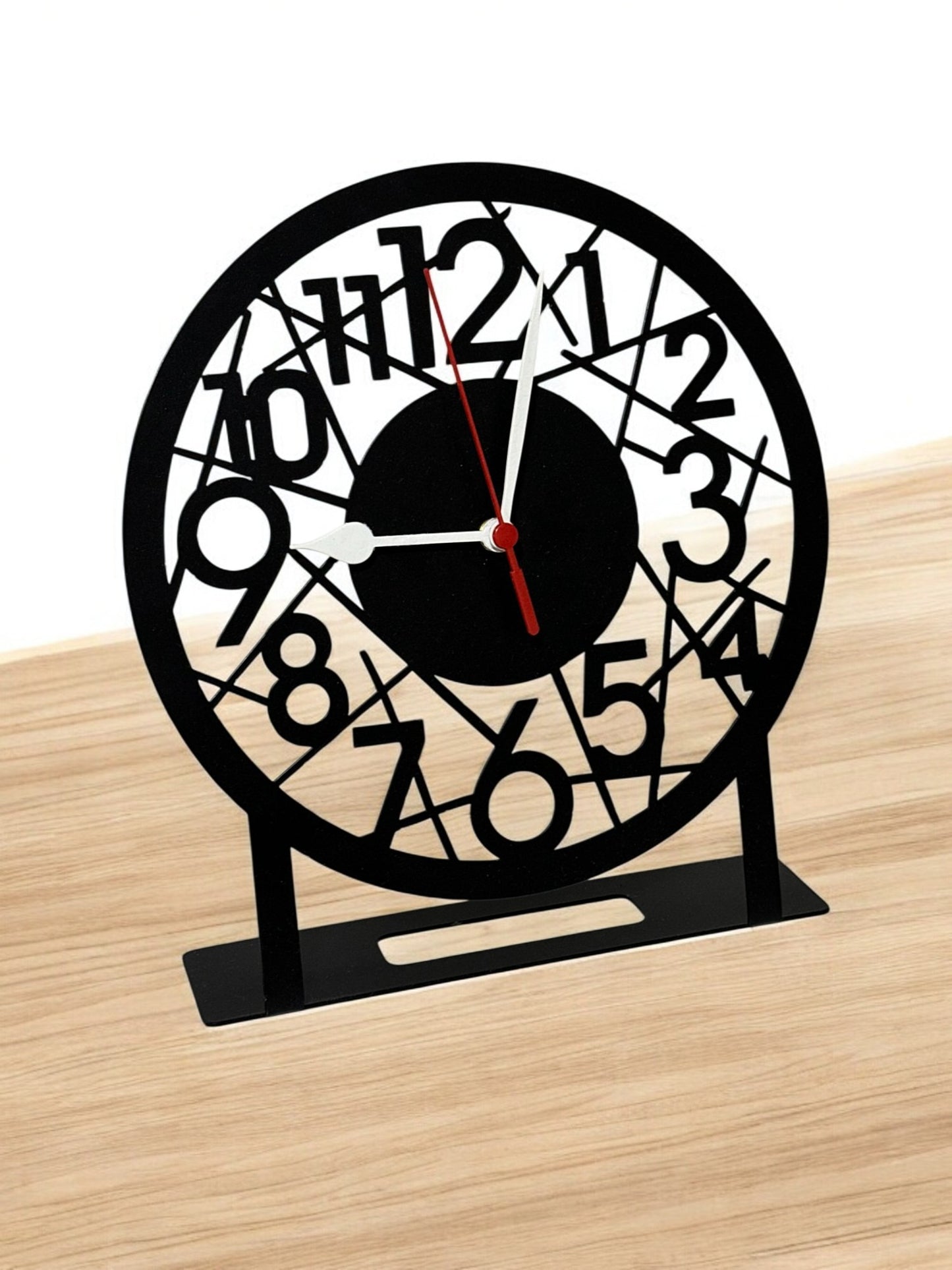 Metall Decor - Tischuhr